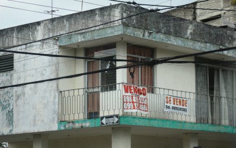 Cambio. Los habitantes se marchan y alquilan sus bienes o los ponen en venta.