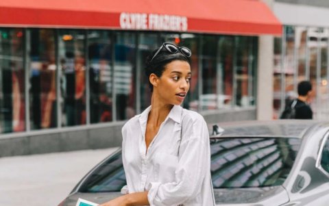 Pantalón cargo tono militar