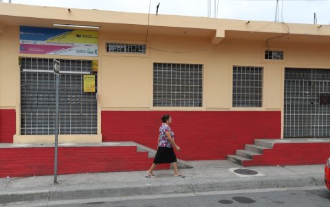 Hay negocios que ahora, a diferencia de hace unos pocos meses, permanecen la mayor parte del tiempo cerrados, por la inseguridad.