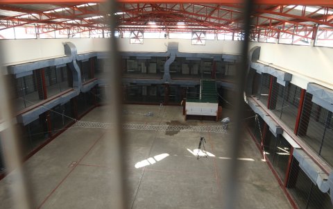 El interior de la cárcel La Roca, en Guayaquil.