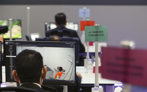 El gobierno catarí decidió diseñar el ‘Aspire Command and Control Centre’, una moderna sala de control desde la que gestionar al mismo tiempo y de forma remota todos los recintos de la Copa del Mundo.