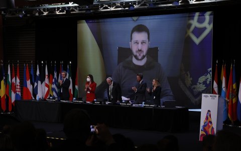 El presidente de Ucrania, Volodímir Zelenski, durante su participación por vía telemática en la última sesión de la 68 Asamblea parlamentaria de la OTAN. EFE/ Chema Moya