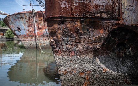 Hay muchas naves abandonadas, pero no hay un inventario de parte de las autoridades