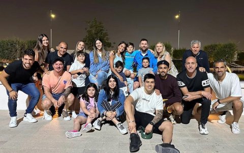Lionel Messi pasó su día libre junto a su familia en el lugar de concentración de la Albiceleste.