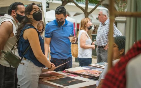 Edición. Esta es la tercera feria que se cumple en la calle Panamá, organizada por el Museo del Cacao.