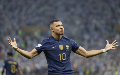 Kylian Mbappé anotó doblete  en 2 minutos para cambiar la historia en la final del Mundial.