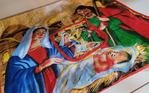 Hubo nacimientos pintados y otros hechos en materiales reciclados.