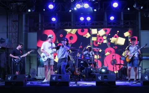 La música fue parte importante del encuentro solidario, en el que también hubo diversos juegos y comida típoca ecuatoriana y alemana.