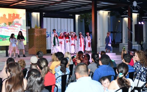 Acto. En la cita también se entonaron villancicos.