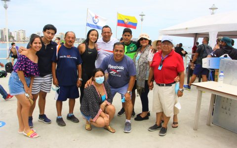 El apoyo familiar es constante, por ello siempre están presentes en las competencias de ambos.