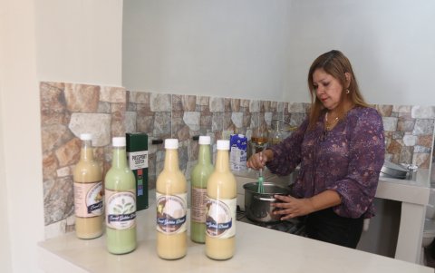 Diversidad. Este licor ahora cuenta con sabores variados para los clientes.