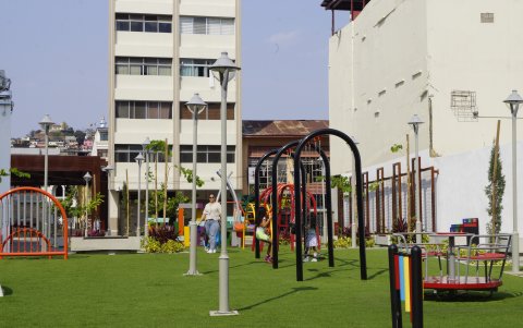 Parque infantil del sector de la Calle Panamá