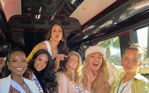 Nayelhi con el outfit que le prestó Norma Humbes (Nicaragua),