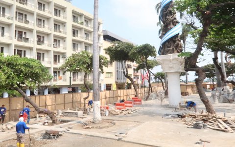 Pileta. Es la obra que aún falta, como complemento del monumento.