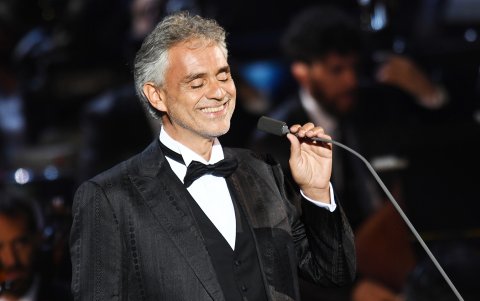 Andrea Bocelli.