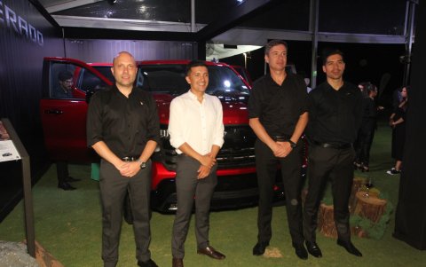 Richard Carapaz junto a Oswaldo León, Marcus Oliveira y Juan Fernando Muñoz.