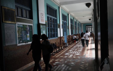 Pasillos de la unidad educativa.