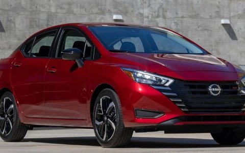 Nissan Versa 2023.