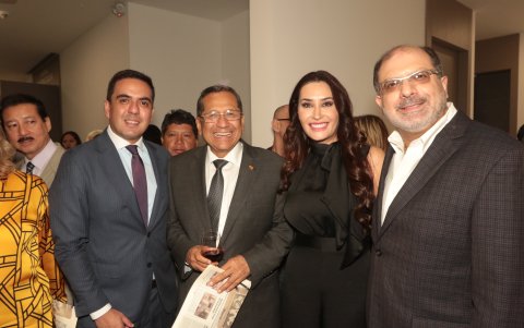 Jorge Abedrabbo, Luis Almeida, Marjorie Chávez y Henry Kronfle.