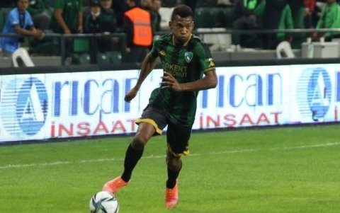 Bryan Cabezas pasó por varios equipos, uno de ellos en Turquía, hasta recalar este año en el Deportivo Pasto de Colombia.