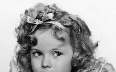 Shirley Temple es, hasta la actualidad, la artista más joven en recibir un premio Oscar. Tenía 6 años cuando recibió la estatuilla.