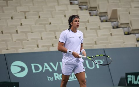 Álvaro Guillén espera jugar su primer partido de la Copa Davis.