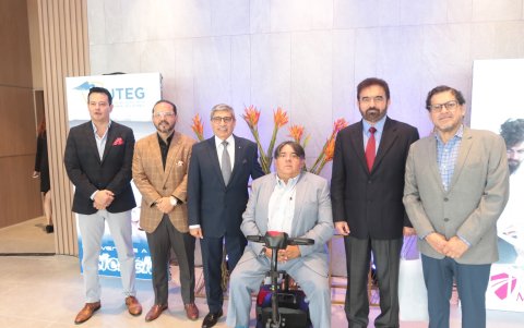 Wladimir Toledo, Juan Muñoz, Byron San Miguel, Mario Vallejo, José Antón y Saúl Ochoa.