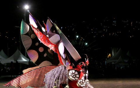 Debby Aguilera Sammy interpreta a 