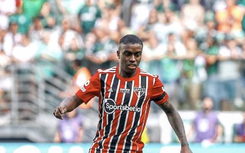 Jhegson Méndez, volante del Sao Paulo, esto presente en la goleada por 5-1 ante el Inter de Limeira.