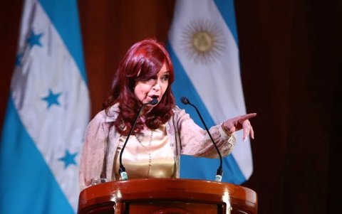 Fernández de Kirchner durante un conversatorio, en enero de 2022, en Tegucigalpa (Honduras).