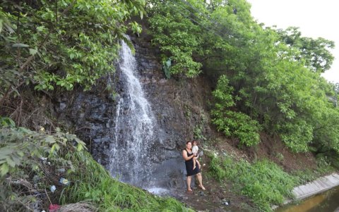 Quienes transitaban por el sector aprovecharon para sacarse fotos.