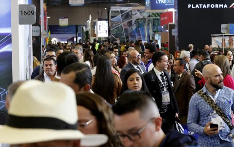 Como país invitado de honor, República Dominicana le apuesta a promover su diversidad turística a nivel ecológico, deportivo, gastronómico y cultural en la 42 edición de la Vitrina Turística de la Asociación Colombiana de Agencias de Viajes y Turismo (Anato) que comenzó este miércoles en Bogotá.