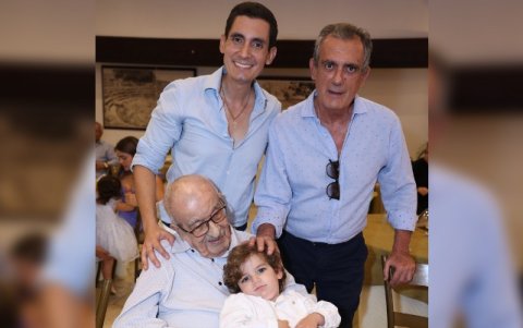 Cuatro generaciones, Alfonso Barek Orti, Alfonso Barek Barek, Alfonso Barek Adum y 
Alfonso Barek Saab.