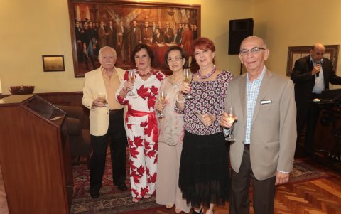 Ernesto Jouvín, Laurita de Jouvín, Coca de Calderón, Margarita de Vidal y Sucre Calderón.