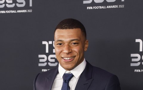 El reloj tiene un precio oficial de $ 15.700.