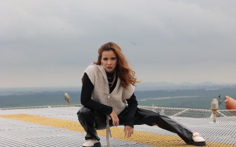 El cuero es la prenda estrella por la versatilidad que tiene para acoplarse a cualquier atuendo.