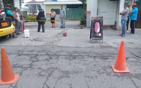 Rastreo. En el lugar de los hechos se levantó todo tipo de evidencias que permitirán aclarar el hecho