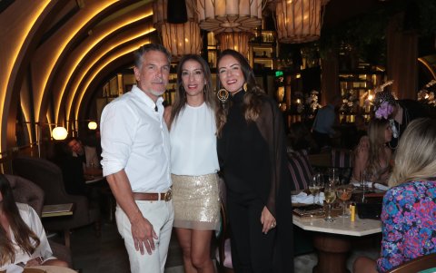 Tato Cevallos, Sandra Delgado y Cristina Páez.