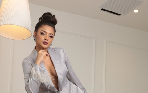 Nació en Machala, tiene 19 años.