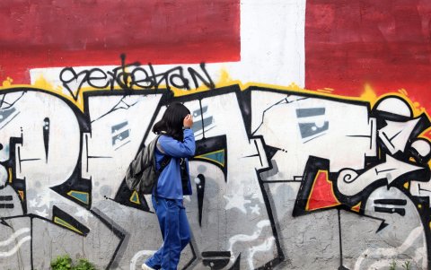 Los grupos juveniles o pandillas también operan alrededor de los centros educativos.Tratan de captar a menores.