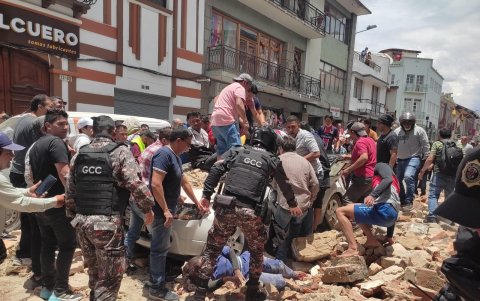 Cuenca, capital de Azuay, sufrió afectaciones por el sismo de 6.5 suscitado el pasado sábado 18 de marzo.