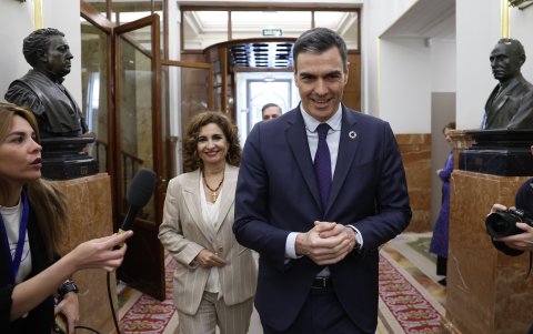 Pedro Sánchez, presidente del Gobierno Español, habló con Clinton de varios temas