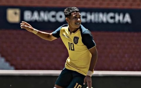 Kendry Páez, de 15 años, es uno de los jugadores ecuatorianos con mayor proyección internacional.
