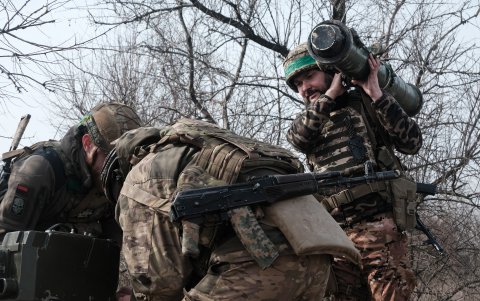 Frente de guerra en Bajmut (Ucrania). EFE/EPA/MARIA SENOVILLA