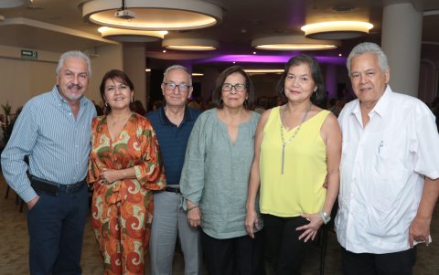 Jhonny Vera, María Leonor de Vera, Oscar Ordóñez, Magaly de Ordóñez, Laura Banchón y Omar Banchón.