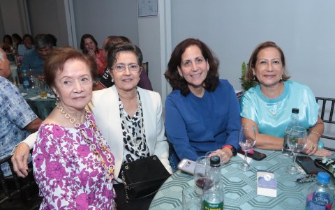 Martha Sánchez, Luz Marina de Moscoso, Irene Orrantia y Magaly Vallejo.