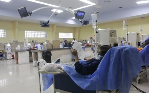 En la unidad de hemodiálisis esta vez los pacientes dijeron contar con los medicamentos e insumos para su tratamiento diario.