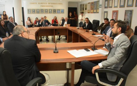 La reunión de las autoridades fue con el presidente de la Odebo, Baltazar Medina.