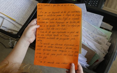 Gesto. Luiz Inácio Lula da Silva agradece el gesto de sus seguidores.