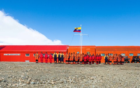 Dato. 44 expedicionarios participaron en la misión que duró 102 días.